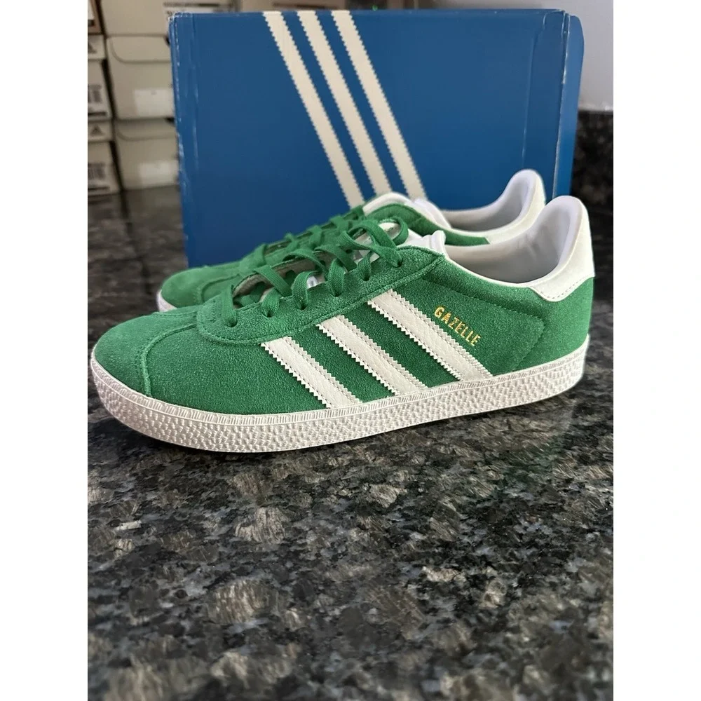 Adidas Originals Gazelle Shoes Unisex Size 5.5. UK 5. IE5612. NWB